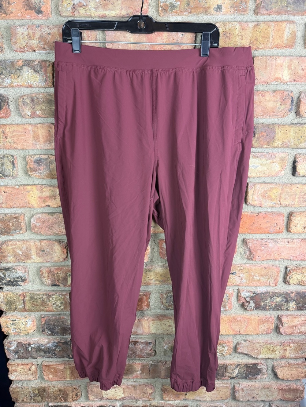 Lululemon adapted state joggers